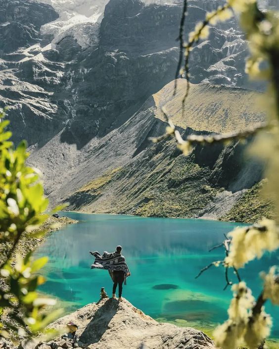 LAGUNA HUMANTAY